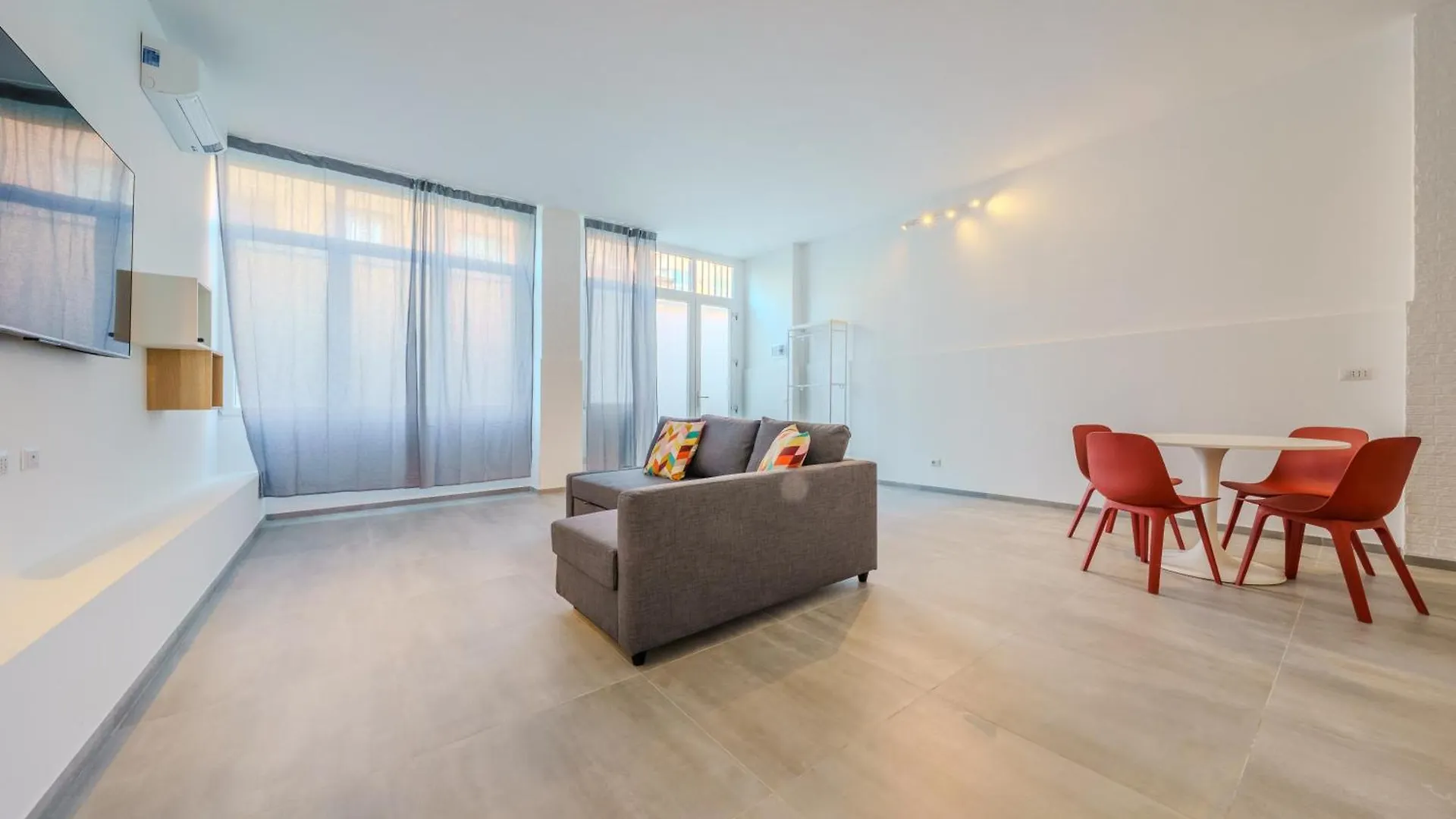 Casa Stadera - Metro Abbiategrasso & Parking ميلان إيطاليا
